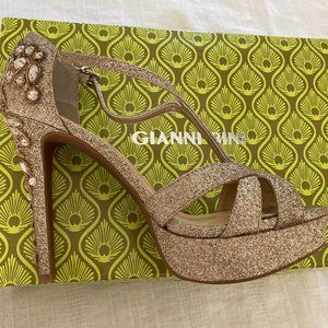 Gianni Bini Heels  Size 8